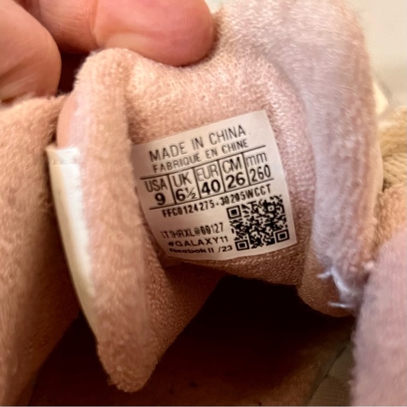 Reebok Club C Double low top lace up sneakers, off white & pink, women's size 9 - Picture 5 of 7